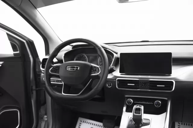 Geely Coolray 2021