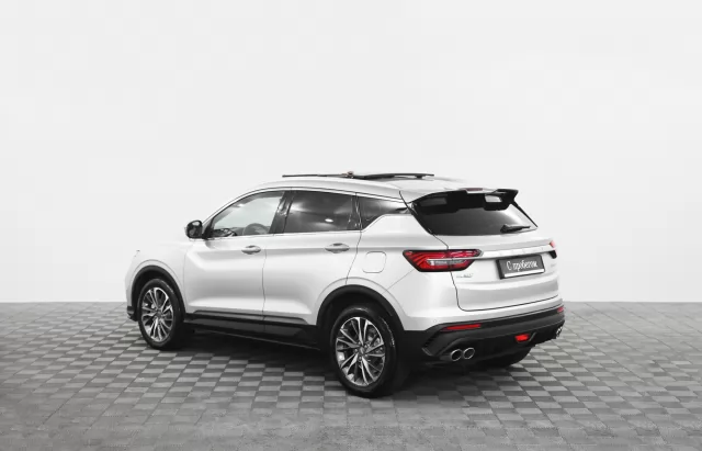 Geely Coolray 2021