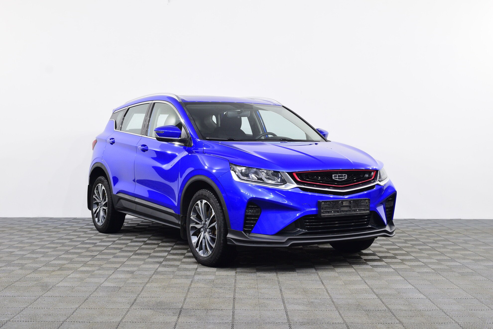 Geely Coolray 2021
