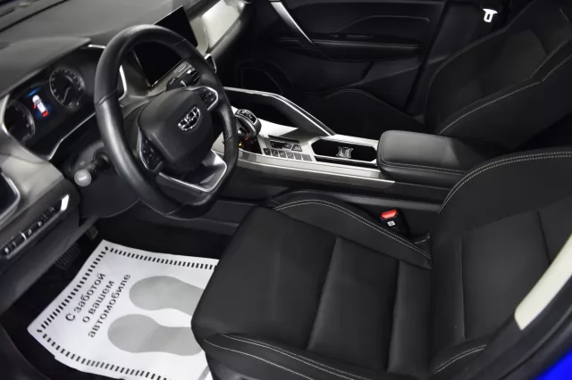 Geely Coolray 2021
