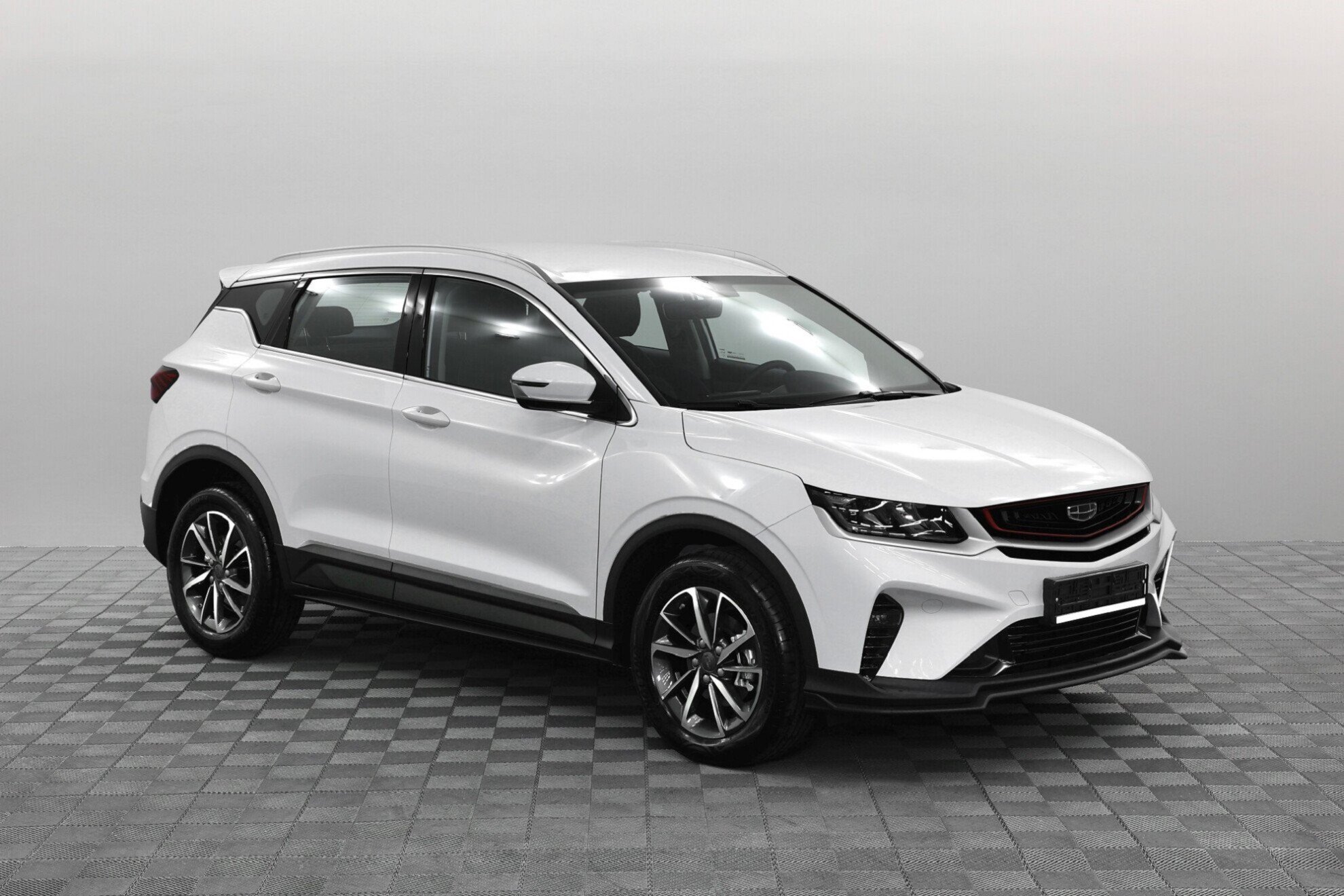 Geely Coolray 2021