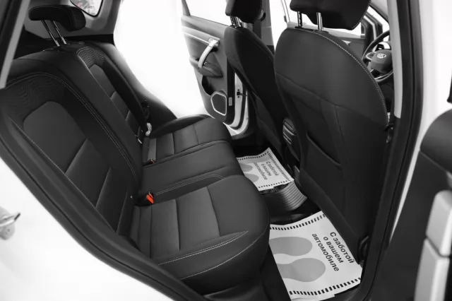 Geely Coolray 2021