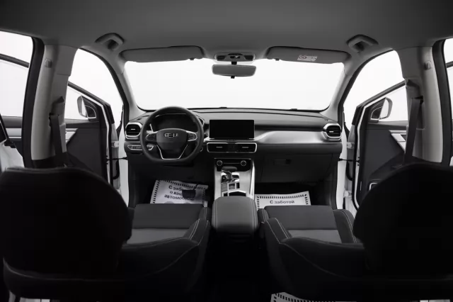 Geely Coolray 2021