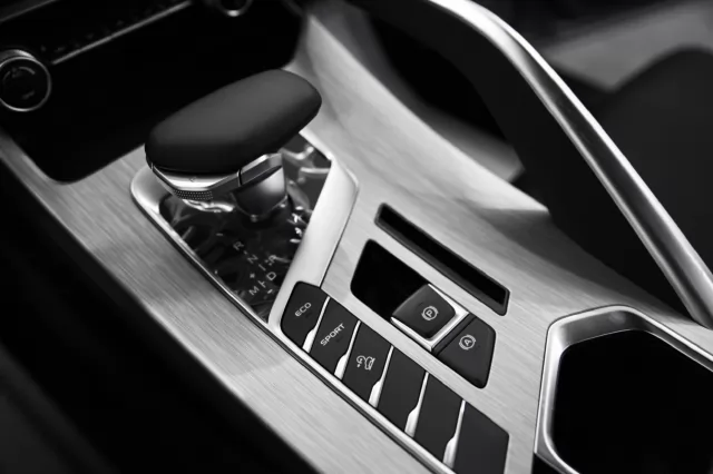 Geely Coolray 2021