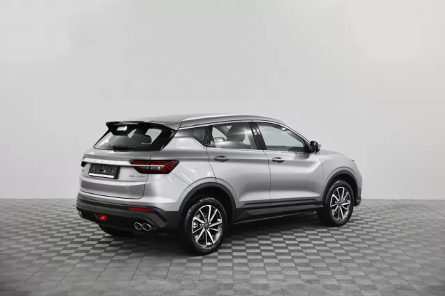 Geely Coolray 2021