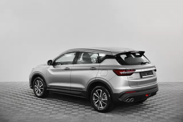 Geely Coolray 2021