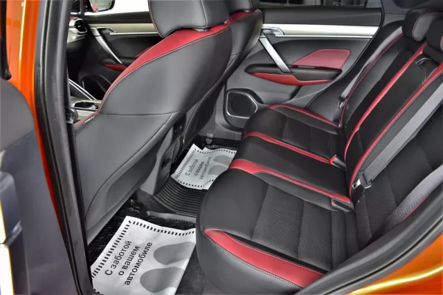 Geely Coolray 2021