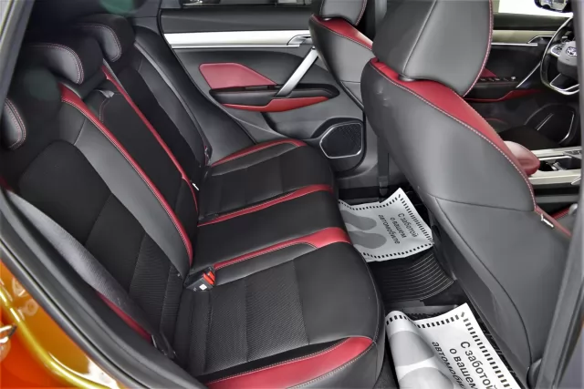 Geely Coolray 2021