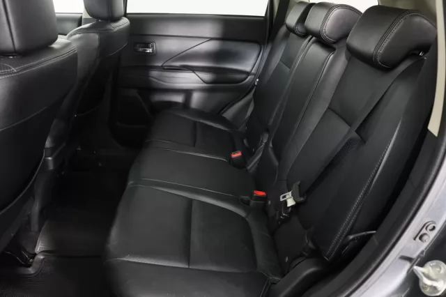 Mitsubishi Outlander 2014