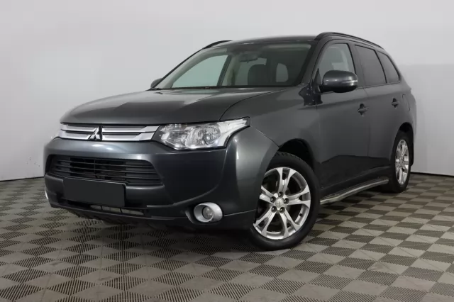 Mitsubishi Outlander 2014