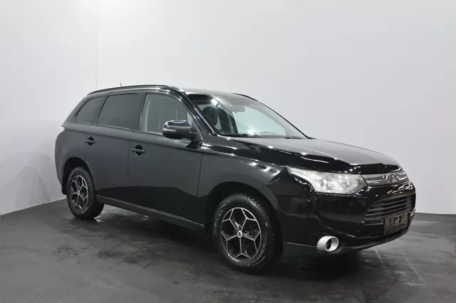 Mitsubishi Outlander 2014