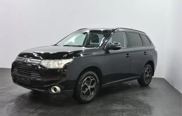 Mitsubishi Outlander 2014