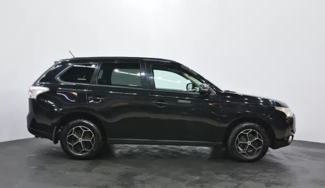 Mitsubishi Outlander 2014