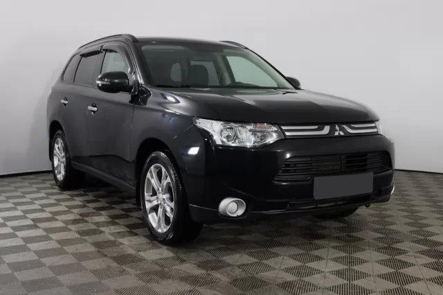 Mitsubishi Outlander 2013