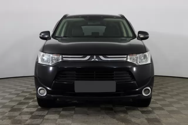 Mitsubishi Outlander 2013