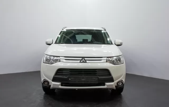 Mitsubishi Outlander 2012