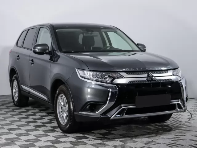 Mitsubishi Outlander 2016