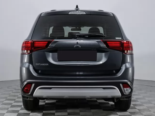 Mitsubishi Outlander 2016