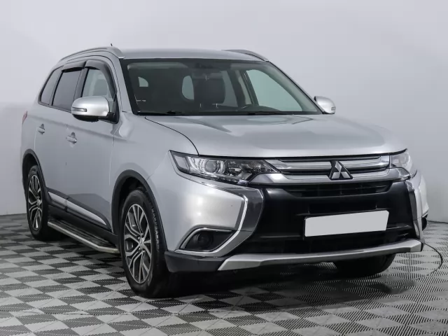 Mitsubishi Outlander 2018