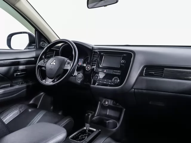 Mitsubishi Outlander 2018