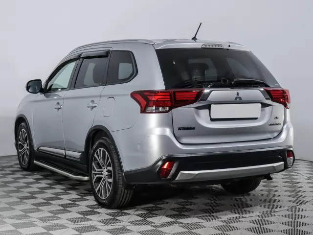 Mitsubishi Outlander 2018