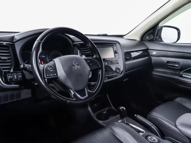 Mitsubishi Outlander 2018