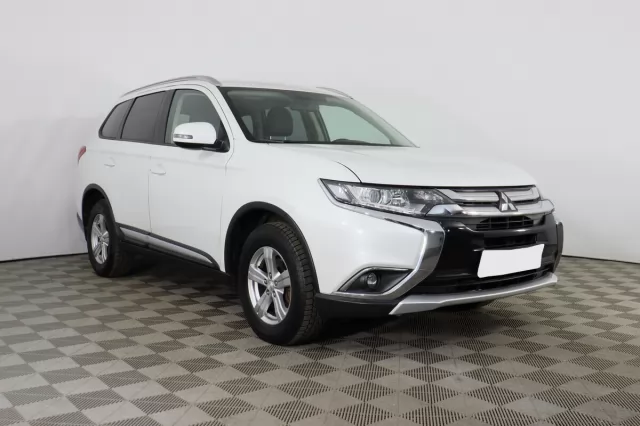 Mitsubishi Outlander 2020