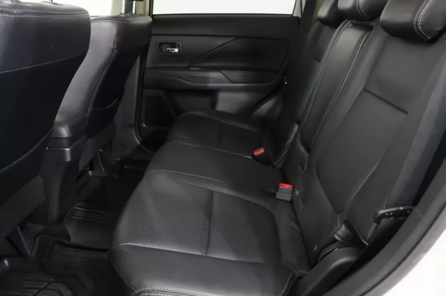 Mitsubishi Outlander 2020