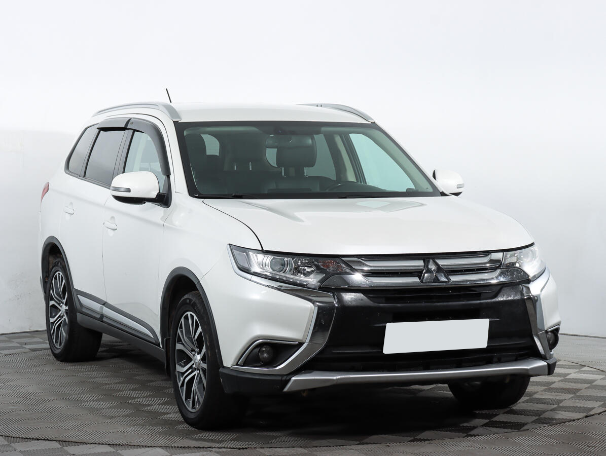 Mitsubishi Outlander 2015
