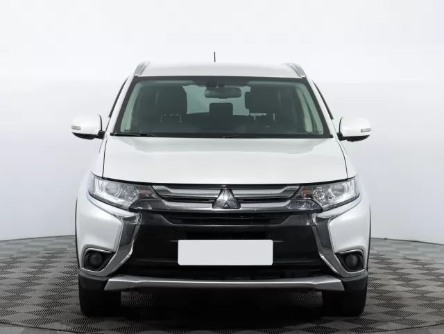 Mitsubishi Outlander 2015