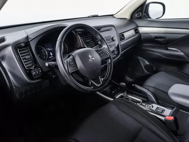 Mitsubishi Outlander 2017