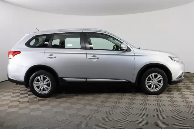 Mitsubishi Outlander 2019