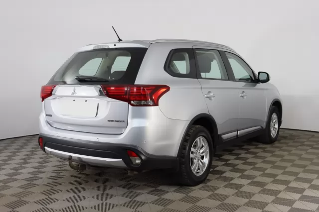 Mitsubishi Outlander 2019