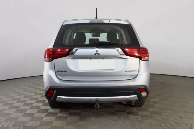 Mitsubishi Outlander 2019