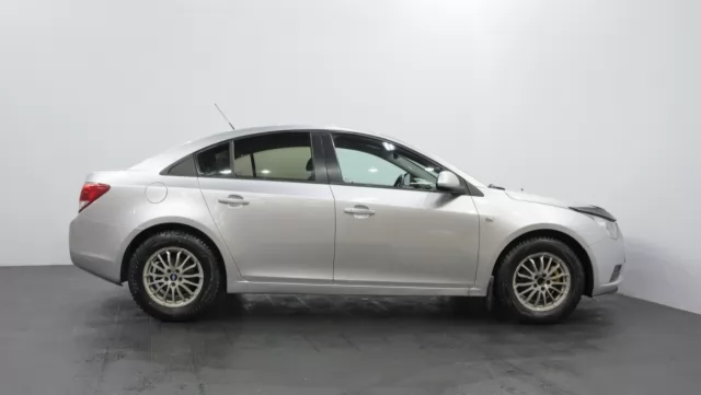 Chevrolet Cruze 2011