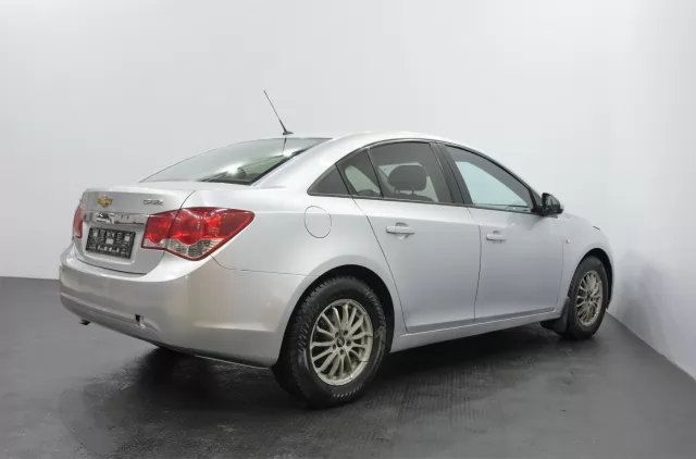 Chevrolet Cruze 2011