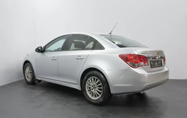 Chevrolet Cruze 2011