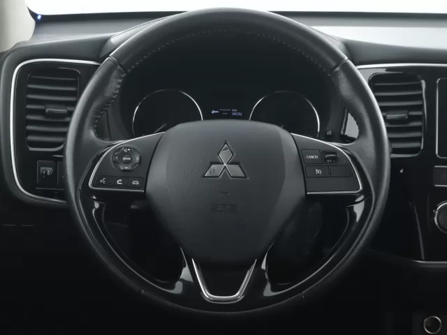 Mitsubishi Outlander 2017