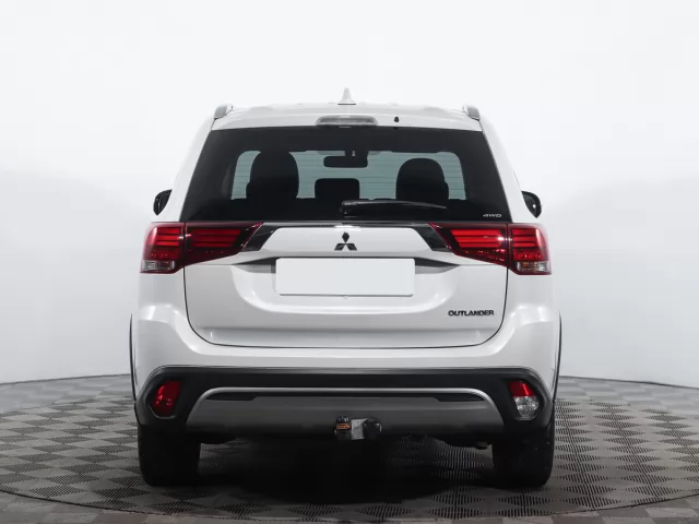 Mitsubishi Outlander 2017