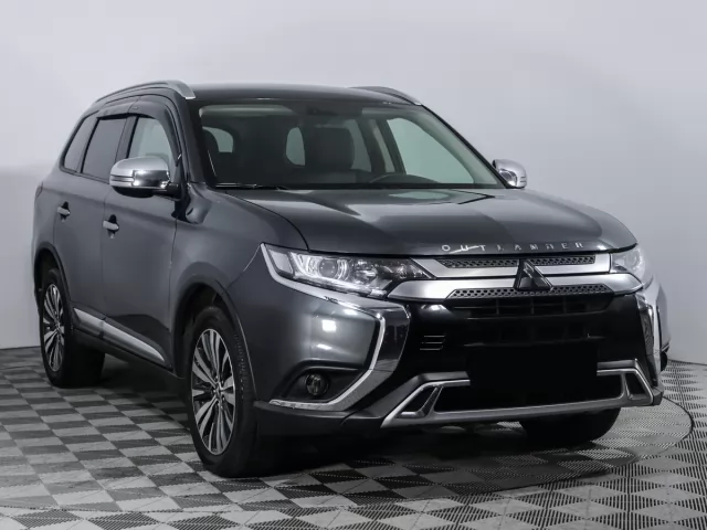 Mitsubishi Outlander 2020
