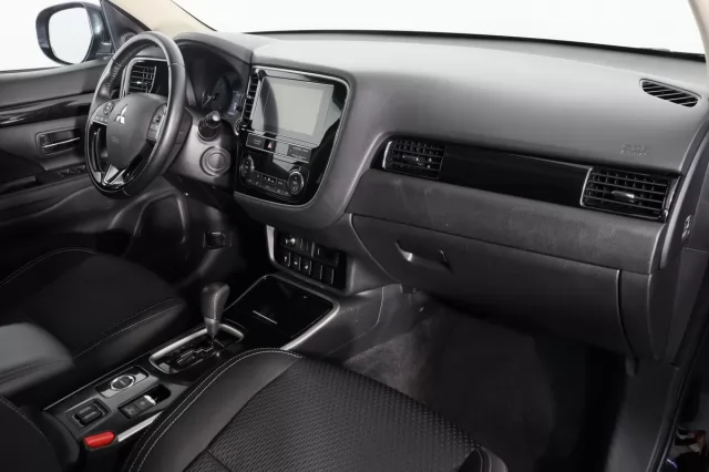 Mitsubishi Outlander 2017