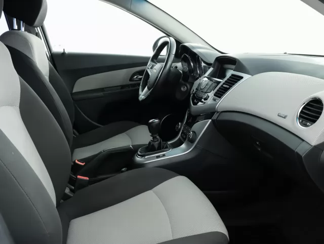 Chevrolet Cruze 2012