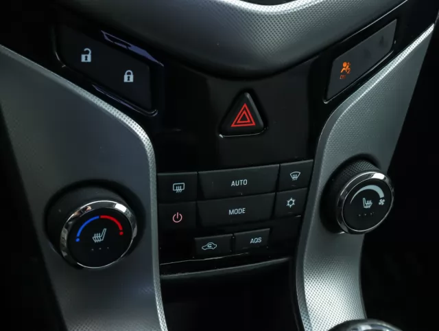 Chevrolet Cruze 2012