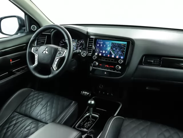 Mitsubishi Outlander 2020