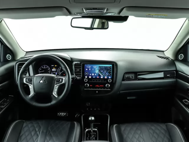 Mitsubishi Outlander 2020