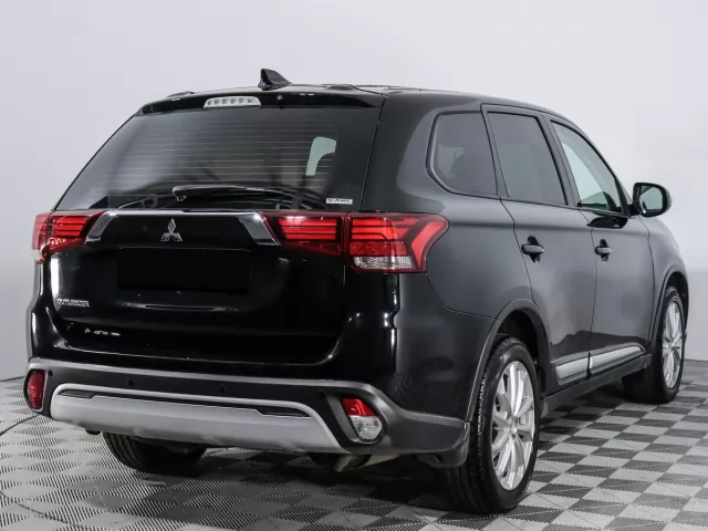Mitsubishi Outlander 2017