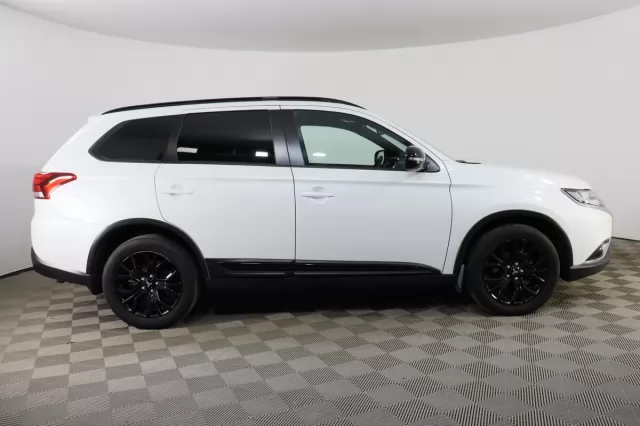 Mitsubishi Outlander 2018