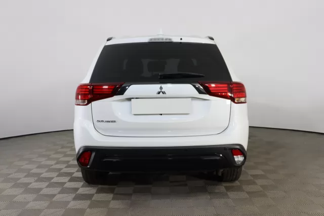 Mitsubishi Outlander 2018