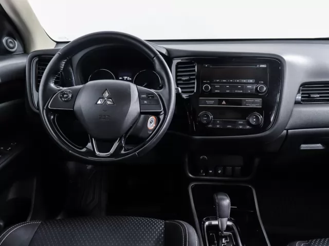 Mitsubishi Outlander 2019