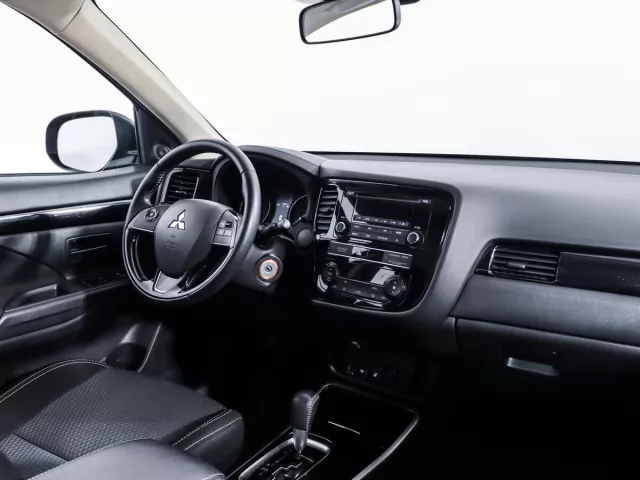 Mitsubishi Outlander 2019